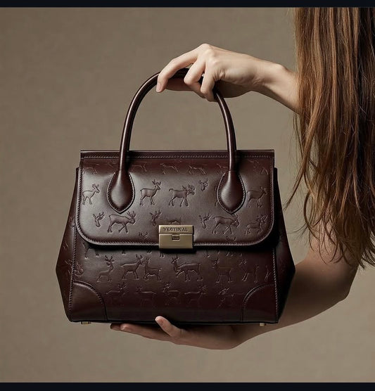 VERTİNAL GEYİK DESENLİ DERİ ÇANTA